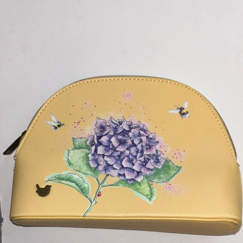 WRENDALE BRAND YELLOW HYDRANGEA WITH BEES AND LADYBUG DESIGN VINYL ZIP CLOSURE